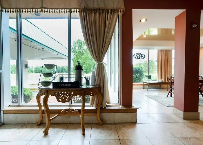 Oyo Hotel O Henderson Kerr Lak I-85 N