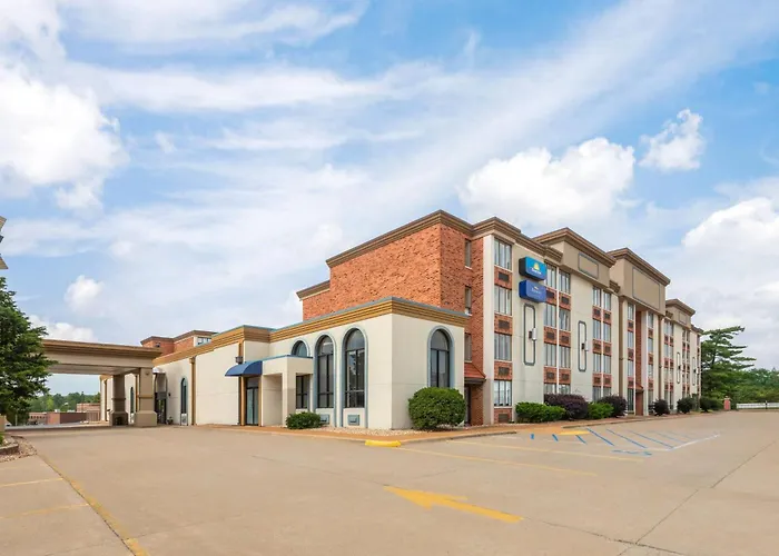 Days Inn & Suites By Wyndham Festus