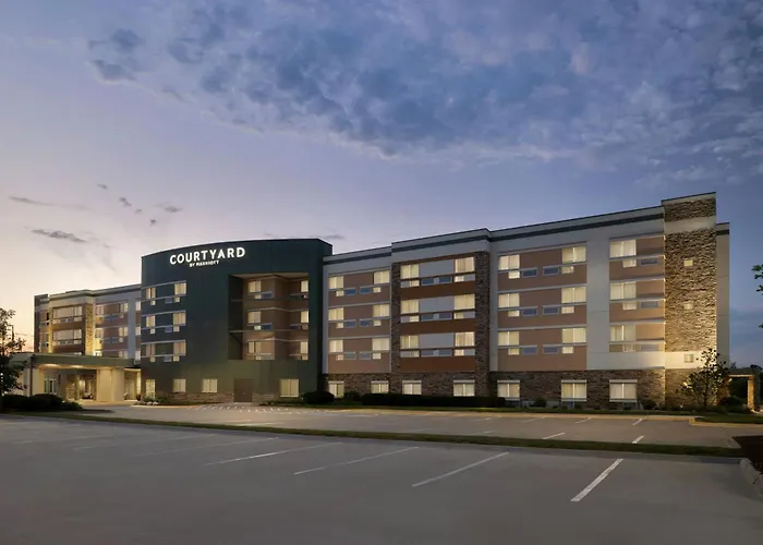 Courtyard By Marriott Omaha Bellevue At Beardmore Event Center