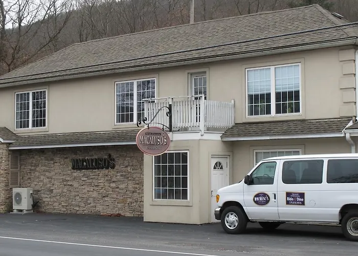Macaluso'S At The Lantern Lodge Jim Thorpe
