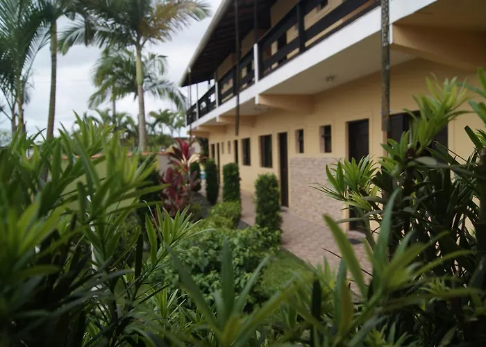 Hotel Pousada Vento Leste Cananéia