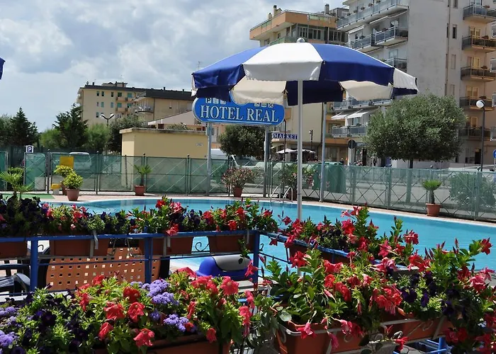 Hotel Real