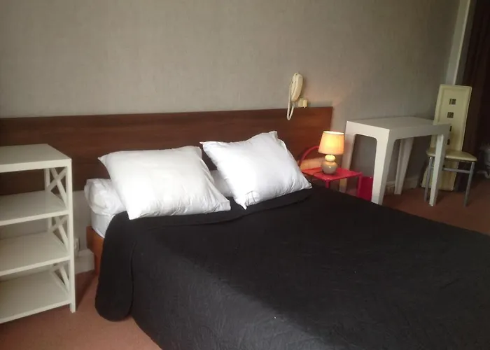 Hotel Moderne Viré