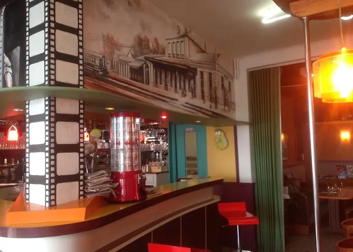 Hotel Moderne Viré