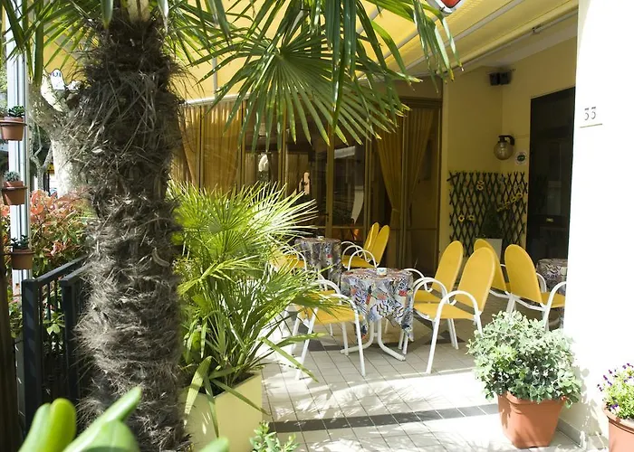 Hotel Lina