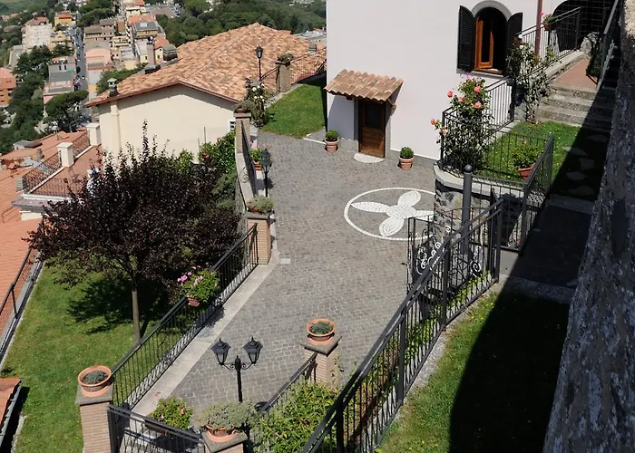 Villa dei Fantasmi Rocca Di Papa