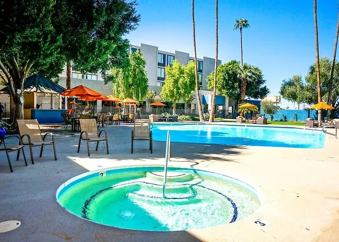 Hotel 502 Phoenix