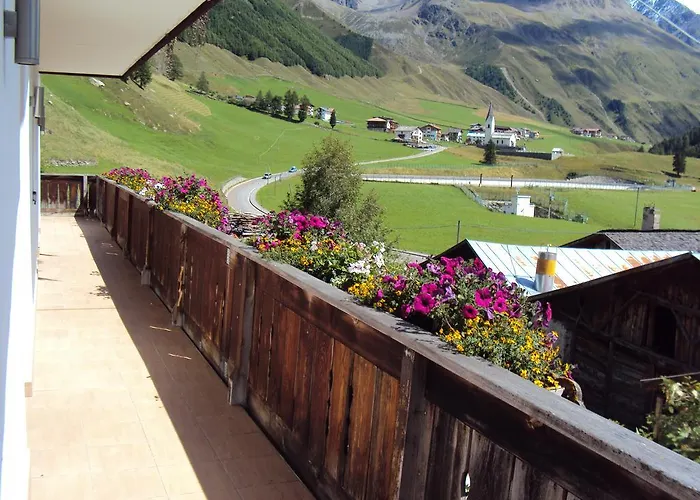 Hotel Haus Fliri Curon Venosta