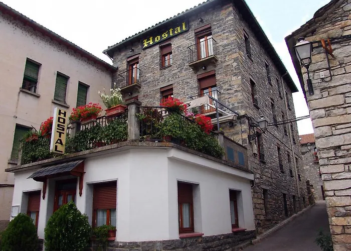 Hostal Pirineos