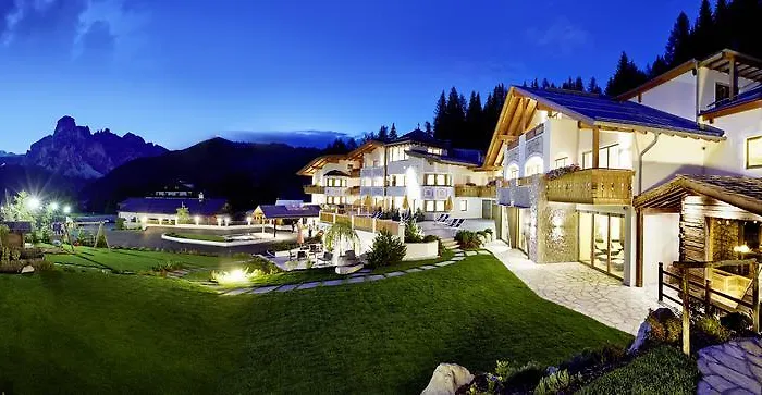 Hotel Costes Corvara In Badia
