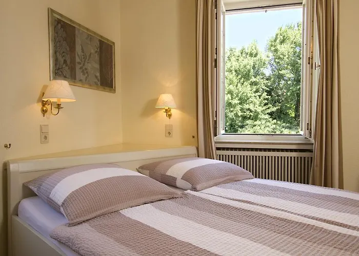 Gästehaus Hebinger am Schlosspark Deidesheim