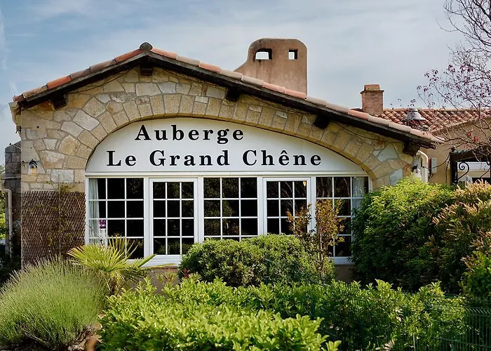 Auberge Du Grand Chene Sillans-la-Cascade