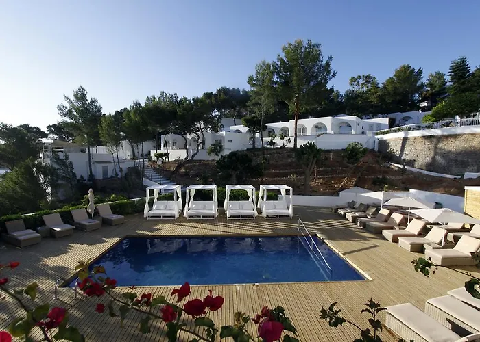 Bg Portinatx Beach Club Hotel