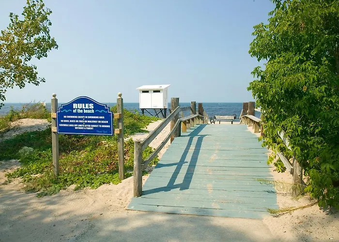 Brennan Beach Lakeview Park Model 1 Pulaski
