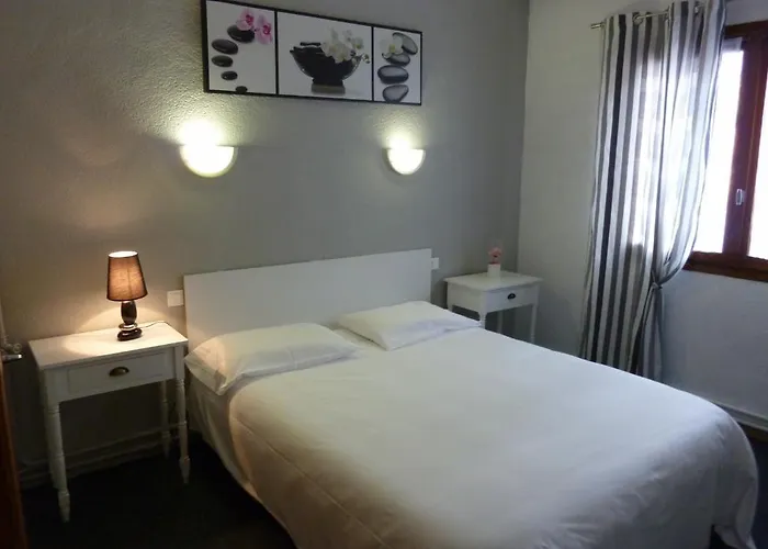 Hotel Les Glycines Prades 