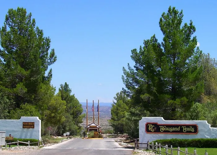 Verde Valley One-Bedroom Park Model Cabin 14 Cottonwood