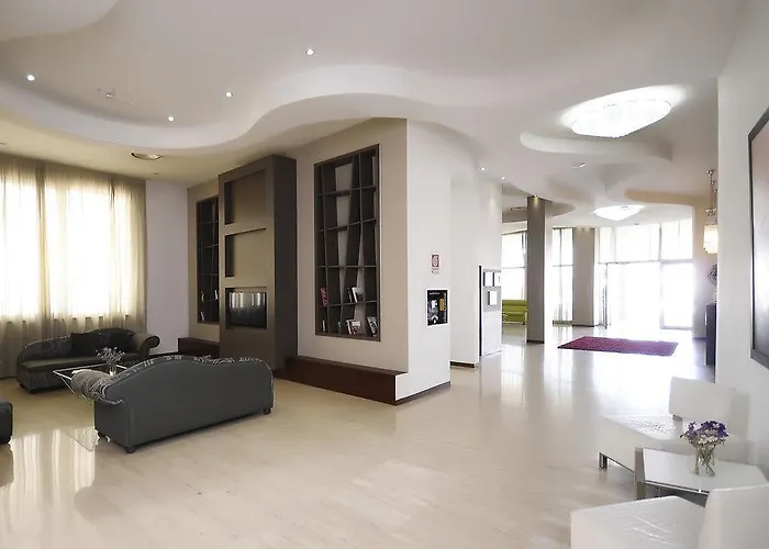 Rolling Hotel Casoria