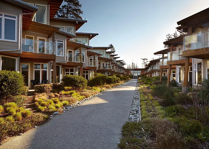 Cox Bay Beach Resort Tofino