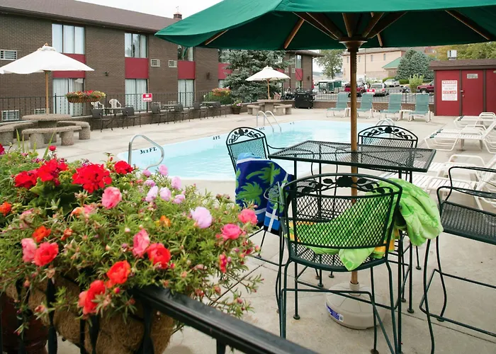 The Foothills Inn