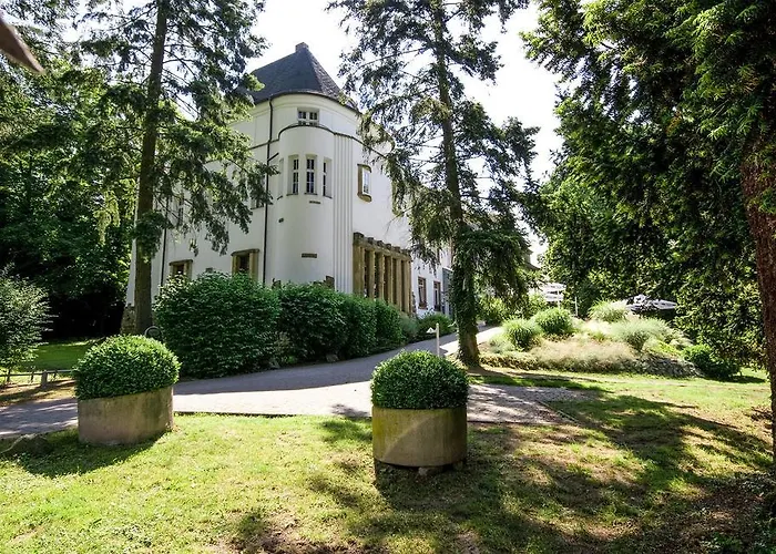 Hofgut Dippelshof Hotel- Und Restaurant Kg Mühltal
