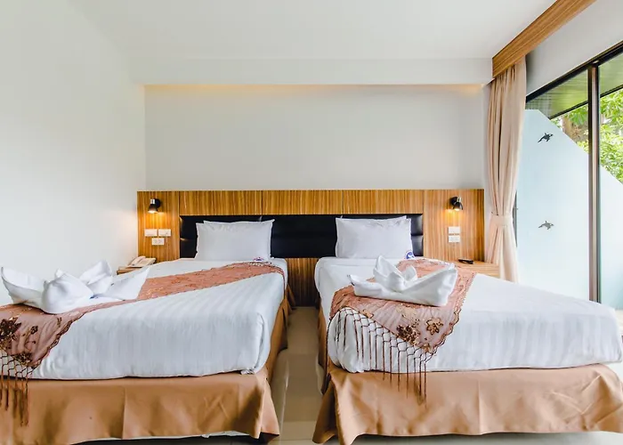 Karon Whale Resort Phuket