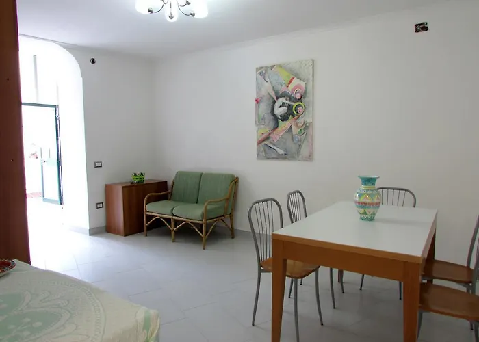 Hotel Flora Atrani