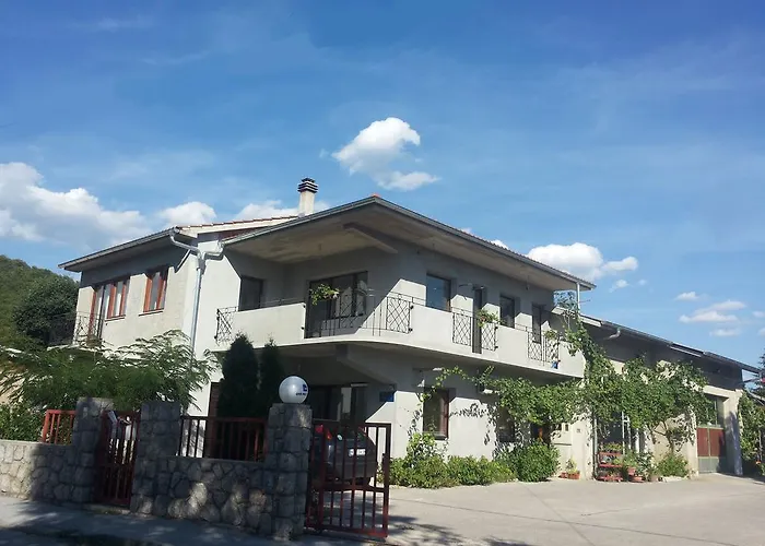 Guest House Sara