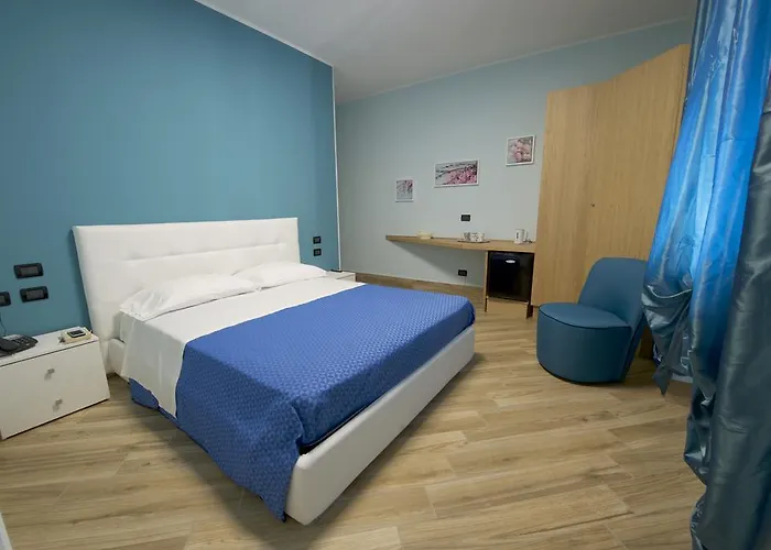 Hotel Relais Piazza Garibaldi Terracina