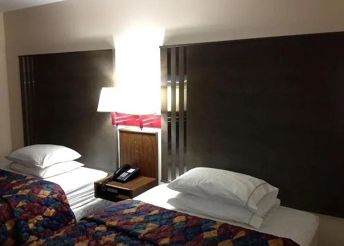 Classic Inn Early
