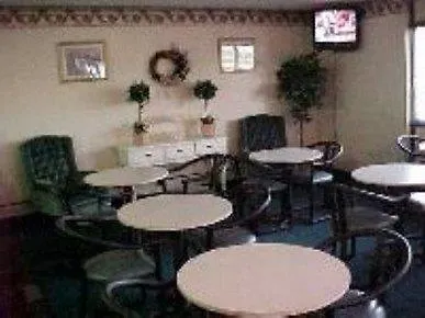 Klopfenstein Inn And Suites