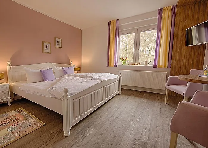 Hotel LandAroma Bed&Breakfast Bestensee