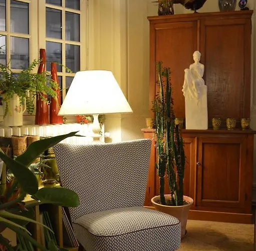 Hotel Auberge des Remparts Laval 