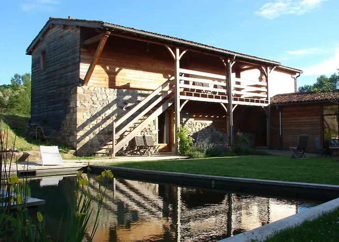 La Pierre Folle Chambres d'Hôtes Cluny