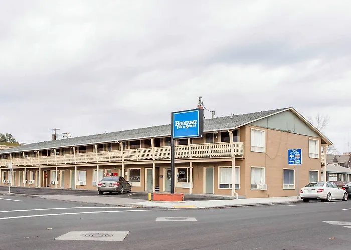 Rodeway Inn & Suites Pendleton