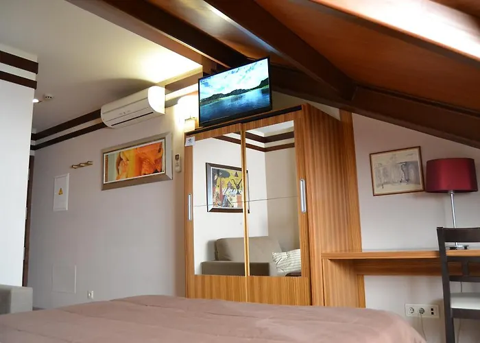 Hotel Apartamentos Don Juan I Alcalá de Henares