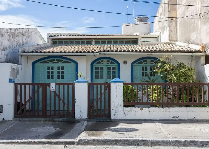 Alfazema Cultural Bed And Breakfast Arembepe