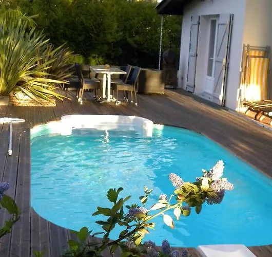 Villa Mogador Piscine et Balnéo Andernos-les-Bains