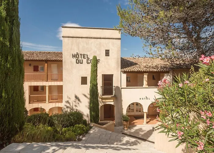 Pierre & Vacances Hotel Du Golf De Pont Royal En Provence Mallemort
