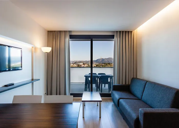 Aparthotel Playa Oliva