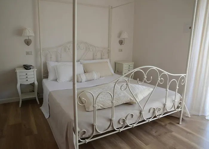 Hotel Monique