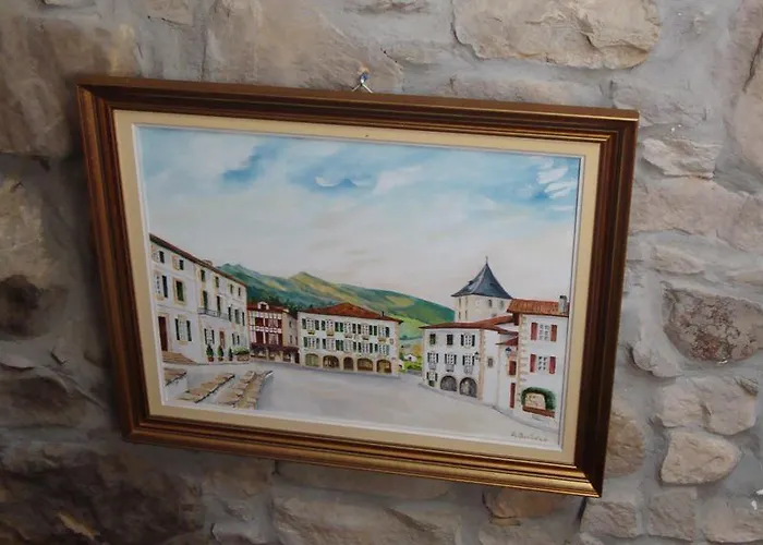 Hotel Pikassaria Sare