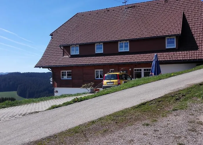 Pension Forsthaus Taele - Das Gaestehaus Vom Schwarzwaldgasthaus Salenhof Titisee-Neustadt