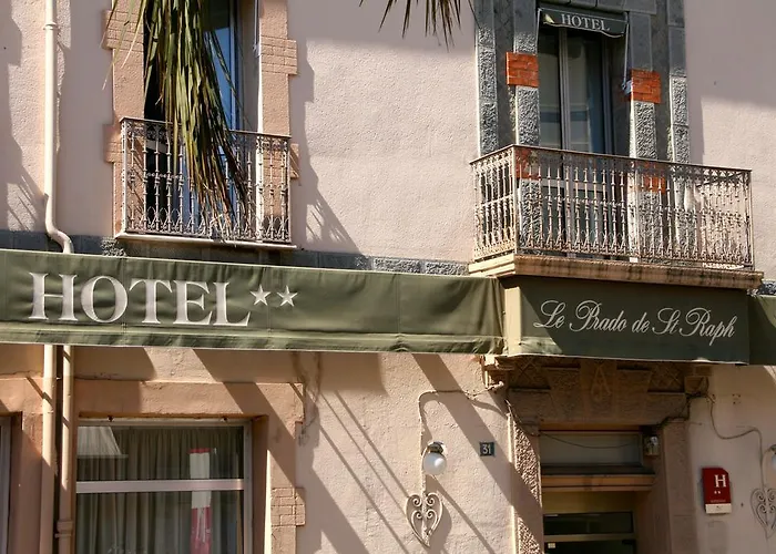 Hotel Le Prado De St Raph à Saint-Raphaël