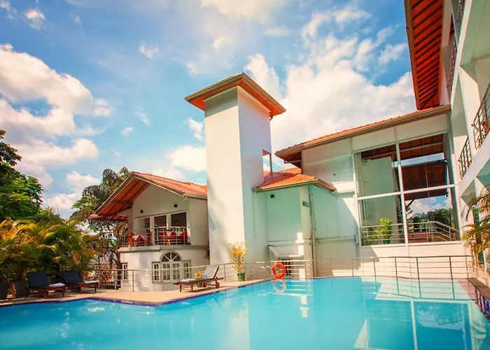 Senani Hotel Kandy