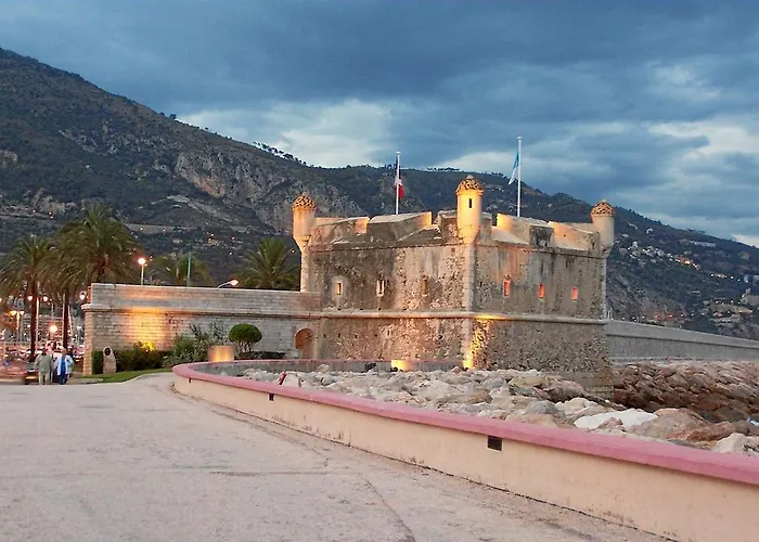 Hotel Paris Rome à Menton