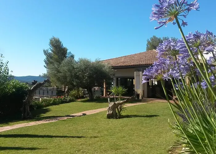 l'Hotellerie Kouros Cuers