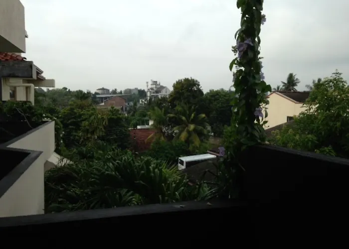 Silvikris Villa Colombo