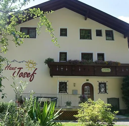 Haus Josef Bed and Breakfast Mayrhofen