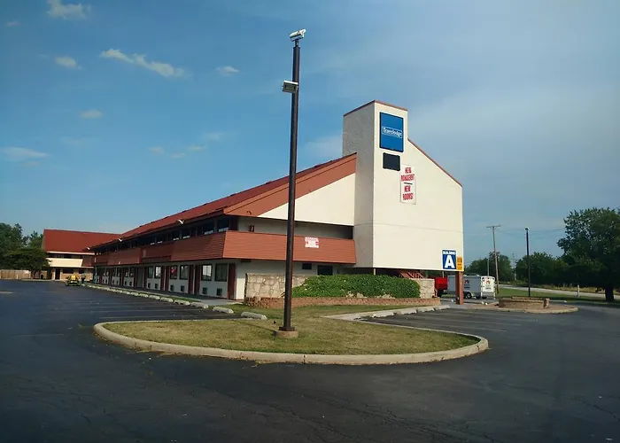 Travelodge By Wyndham South Holland