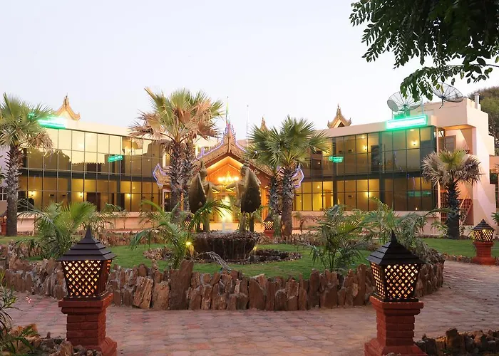Sky Palace Hotel Bagan